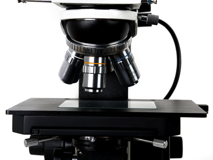 CDM-560Upright metallographic microscope